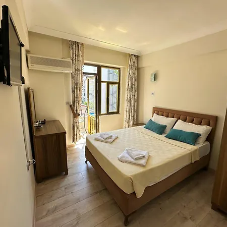 Reis Hotel 3*