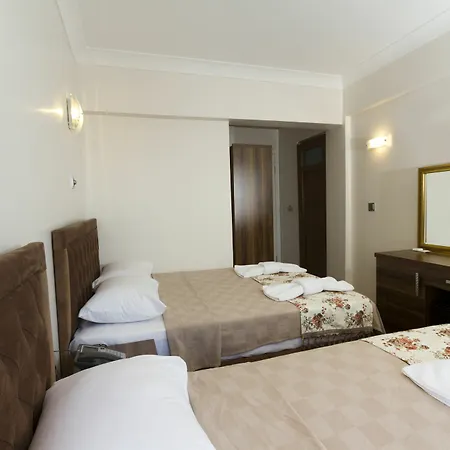 Reis Hotel 3*