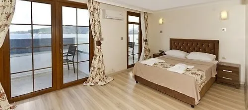 丽斯海滩酒店
