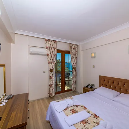 رايز بيتش 3* مرمريس