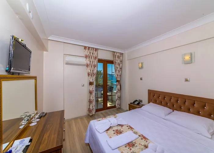 Reis 3* Marmaris